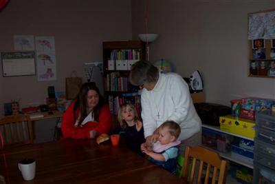 Auntie Krista, Bekah, Grandma, Abi